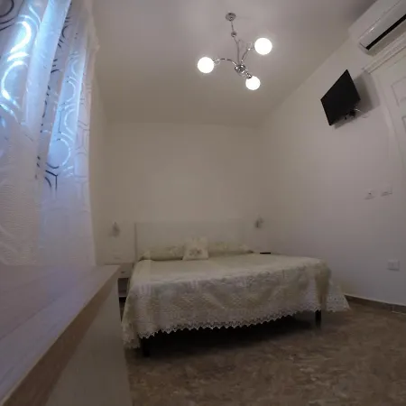Nonna Teresa Bed & Breakfast *