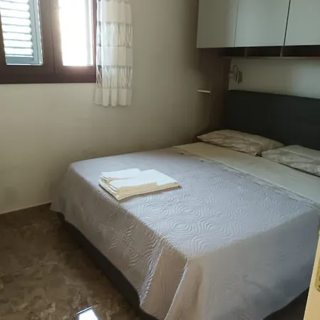 Nonna Teresa فندق مبيت وإفطار 3*